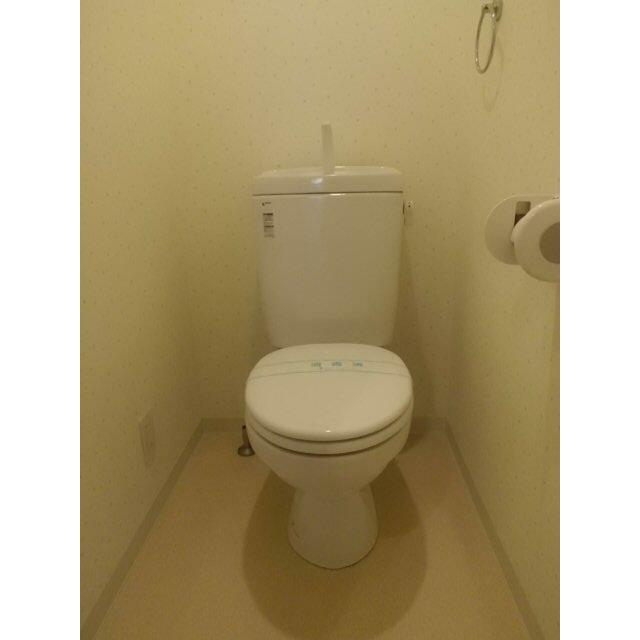 ハピネス西日暮里のトイレ