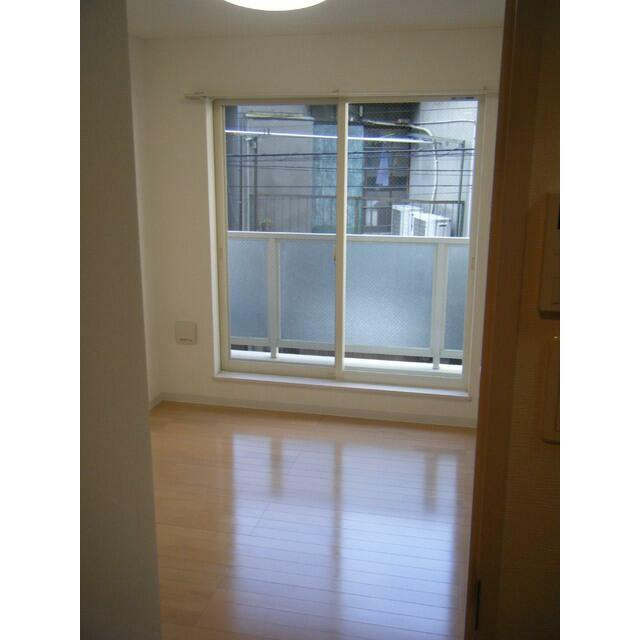 ハピネス西日暮里の寝室