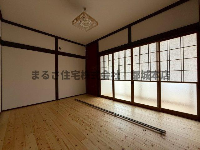 吉尾﨑田貸家の洋室