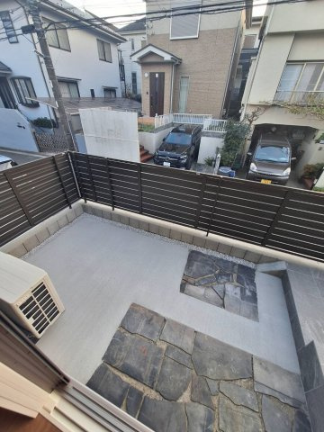 横濱ヒルズの庭