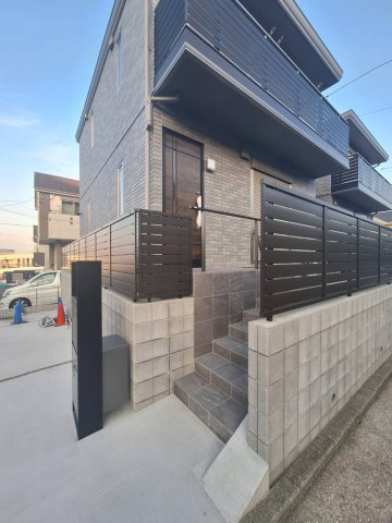 横濱ヒルズのエントランス