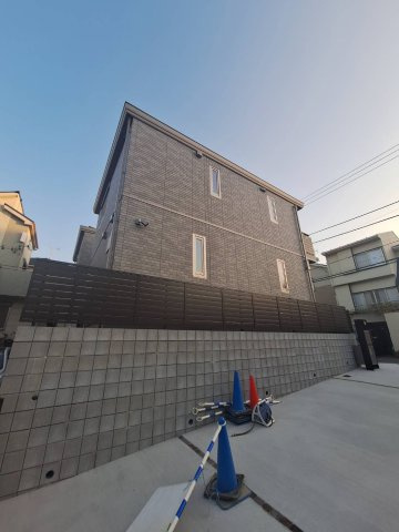 横濱ヒルズの外観