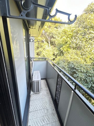 【バルコニー】