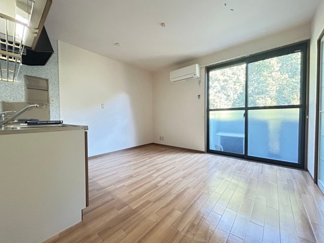 【居間・リビング】