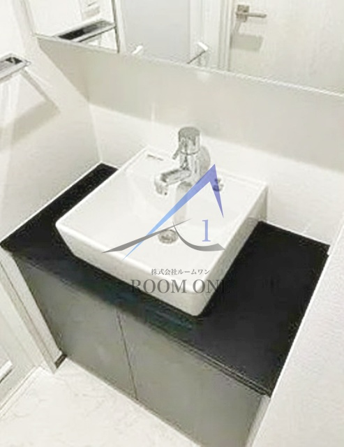 INUNEKO　HILLS　ROKUGODOTEの洗面所|洗面台です。