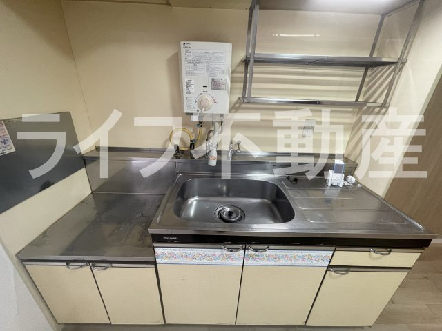 リアライズ住道南のキッチン