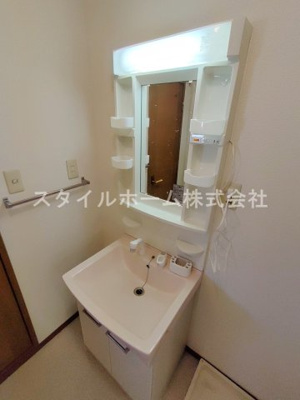 【洗面所】 | ユトリロ牟呂水神 | イメージ写真です。