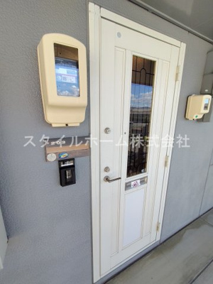 【玄関】 | ユトリロ牟呂水神 | イメージ写真です。