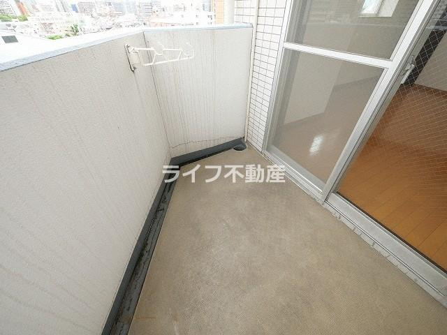 ディナスティ玉造のバルコニー|落ち着いた時間を過ごせるバルコニーです