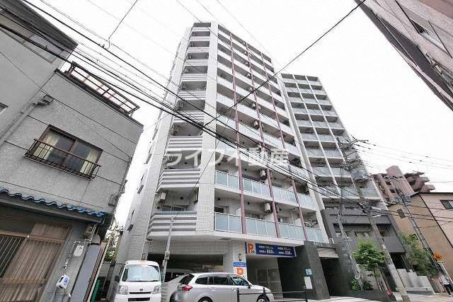 ディナスティ玉造の外観|落ち着いた雰囲気の外観です