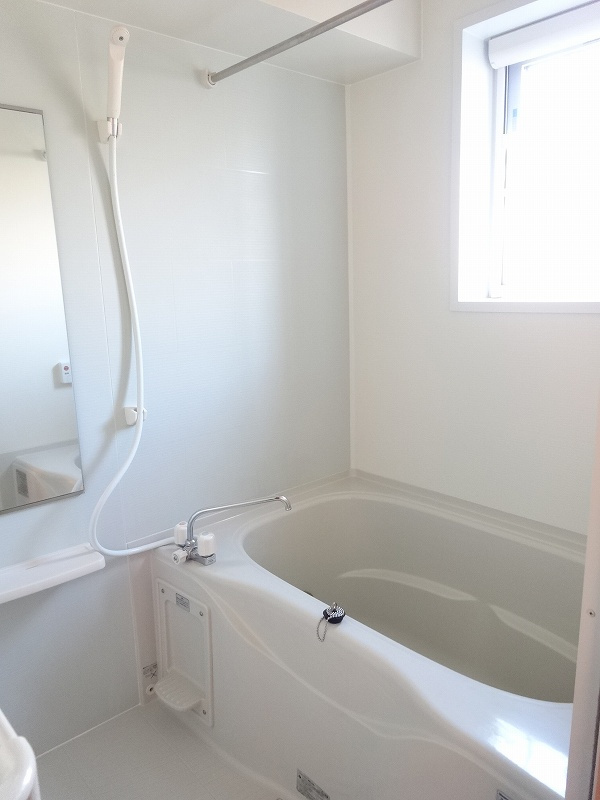 ノーブル・アビタシオンＡの浴室|バス