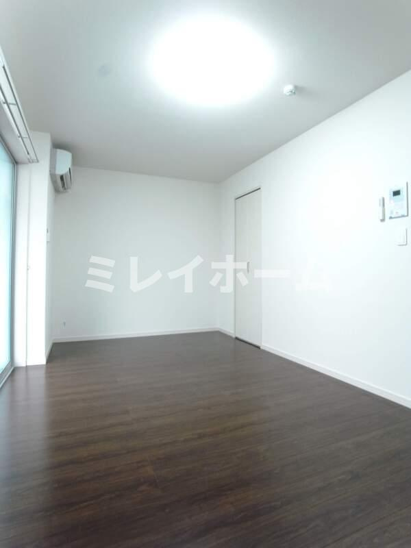 リブリ・GALAXY WOLFの寝室