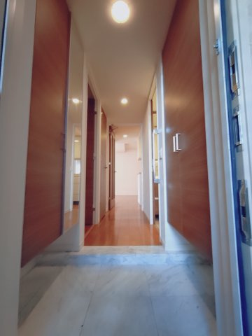 ワコーレ須磨ザ・フィールズの玄関|玄関収納もございます