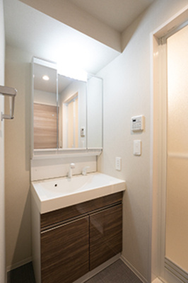 【洗面所】 | フトューロ東神田 | ※写真は同タイプ住戸です。