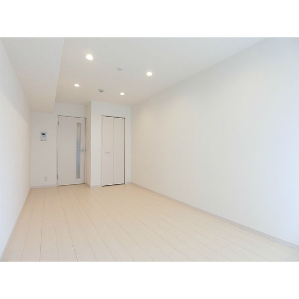 リブリ・アルバ中村公園の居間・リビング