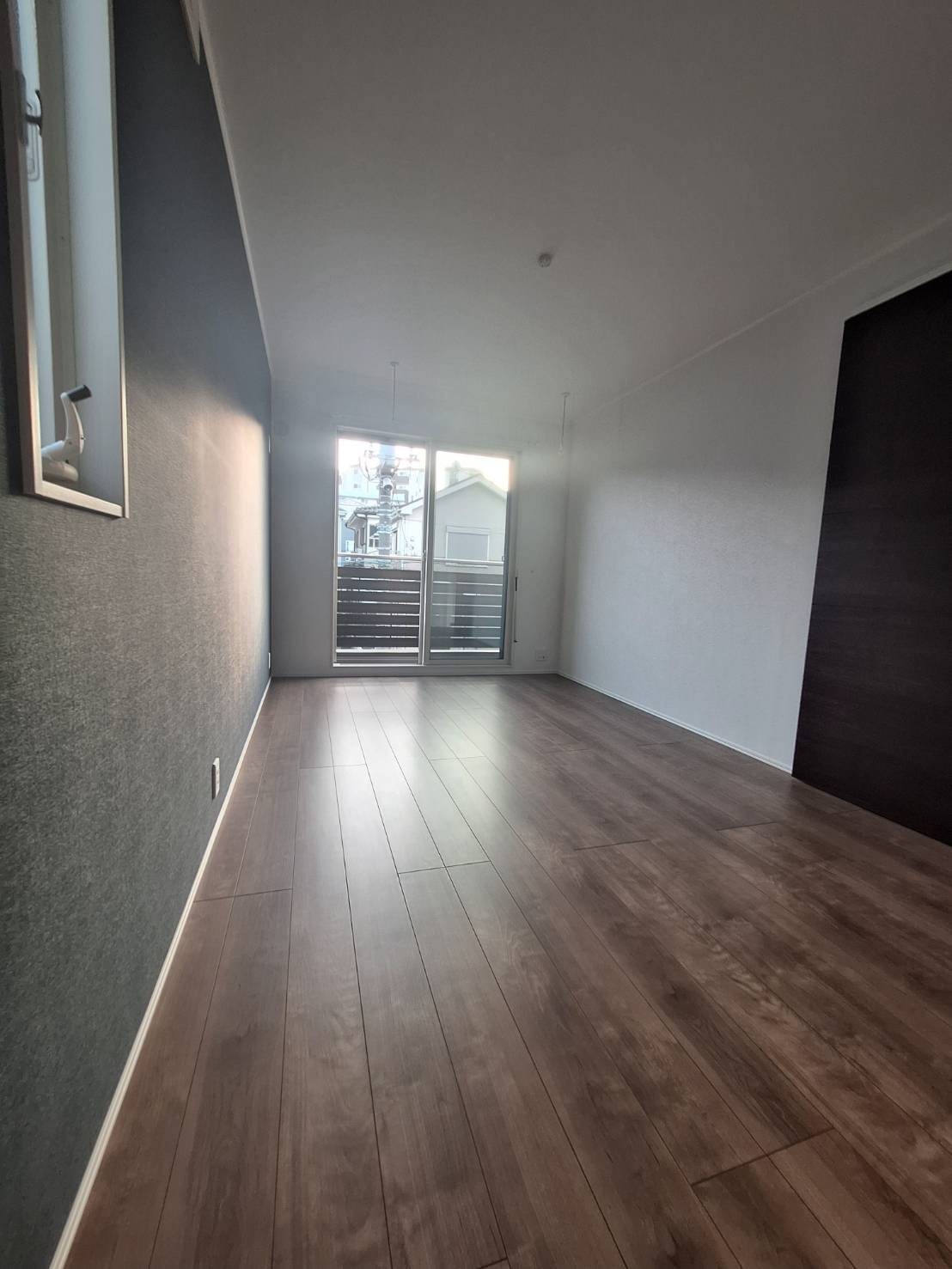 横濱ヒルズⅡの洋室