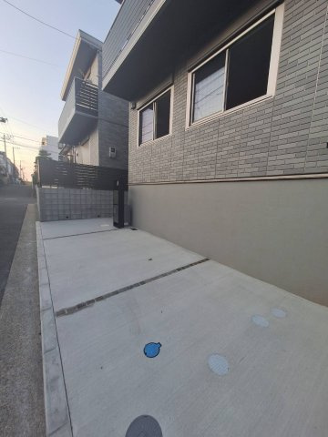 横濱ヒルズⅡの駐車場