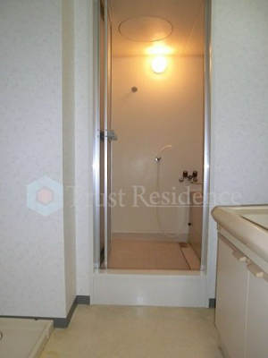 【洗面所】 | シェグランほり川