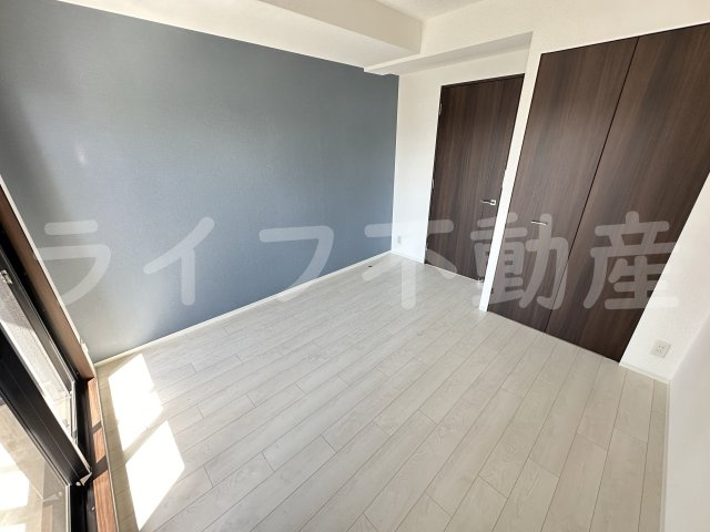 ワールドアイ大阪城EASTⅡの居間・リビング