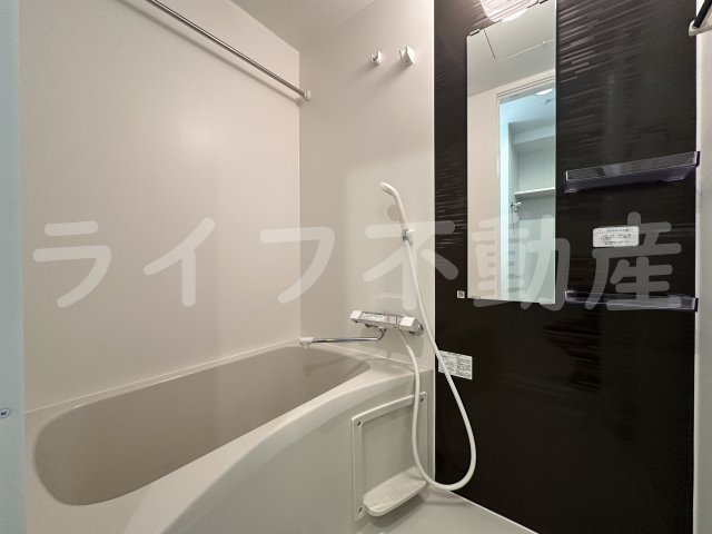 ワールドアイ大阪城EASTⅡの浴室