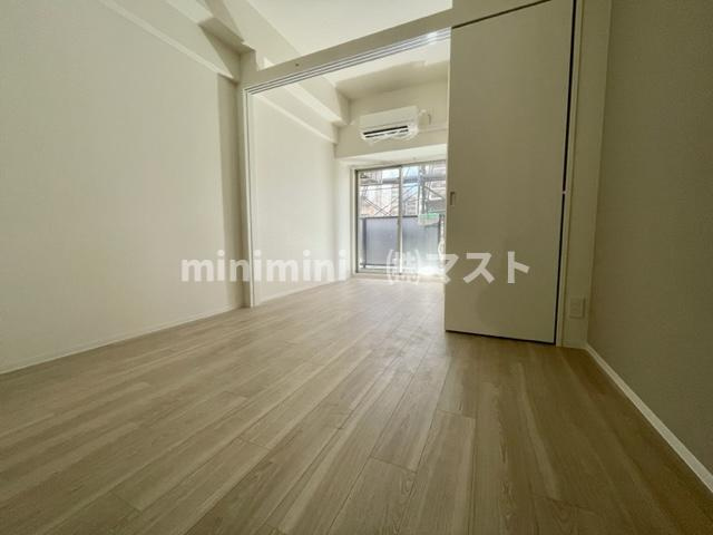 アプリーレ松屋町の居間・リビング