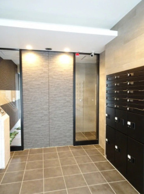 【エントランス】 | シュバリエ