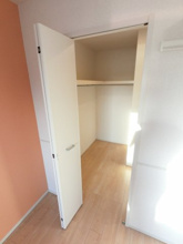 【収納】 | ハーモニー ルージュ | 洋室①　ウォークインクローゼット☆