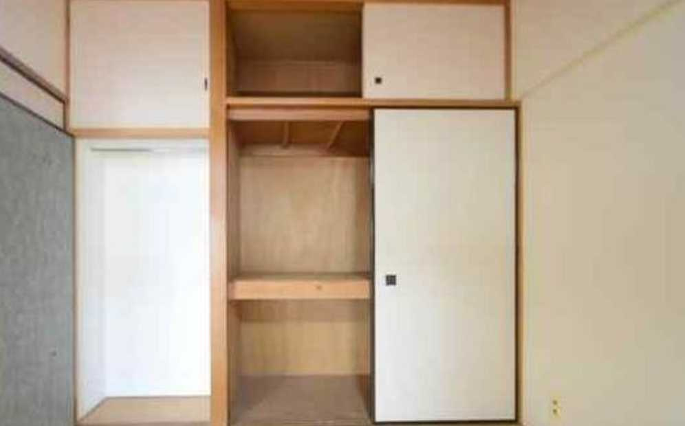 日香苑Ⅰ　礼金0　南向き　ファミリー向けの収納