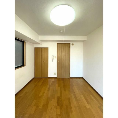  | トルコブルービル