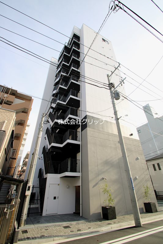 オープンブルーム横浜の外観