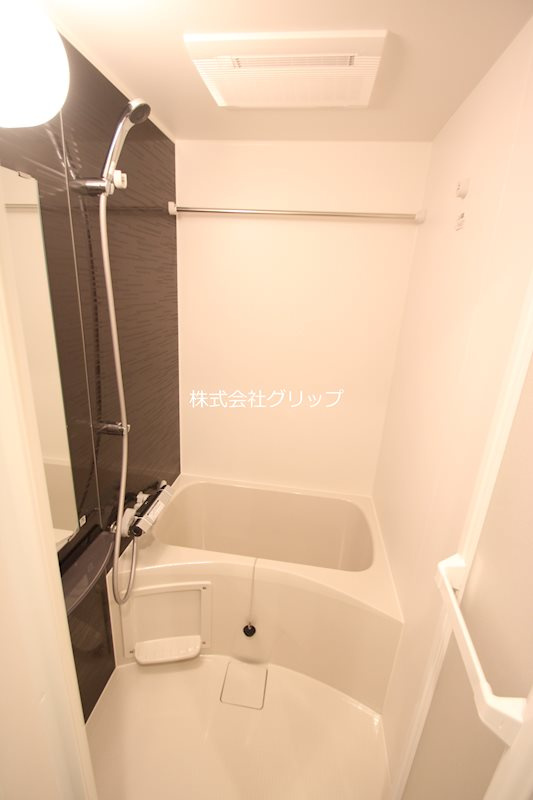 オープンブルーム横浜の浴室