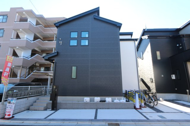 【GRAFARE　ZEH水準仕様】小平市栄町６期の外観