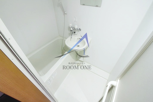 グランド中野の浴室|お風呂です。