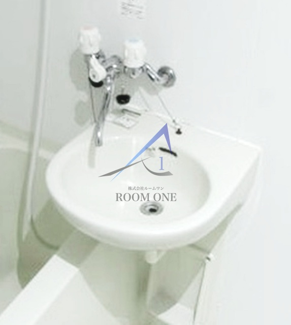 グランド中野の洗面所|洗面台です。