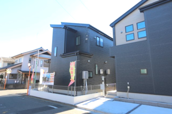 【GRAFARE　ZEH水準仕様】小平市栄町７期の外観|WIC＋SIC＋パントリーなど収納充実プラン♪