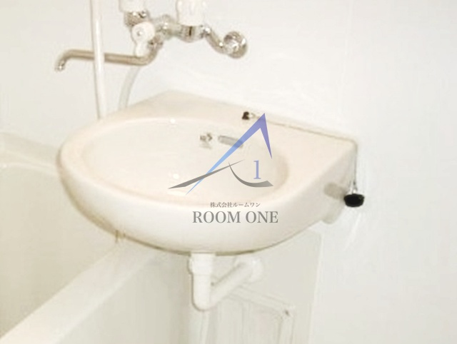 シティ米若の洗面所|洗面台です。