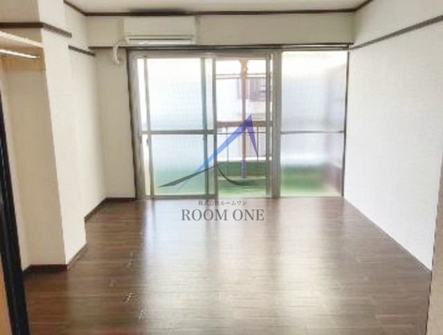 西荻セントラルマンションの居間・リビング|洋室のお部屋です。