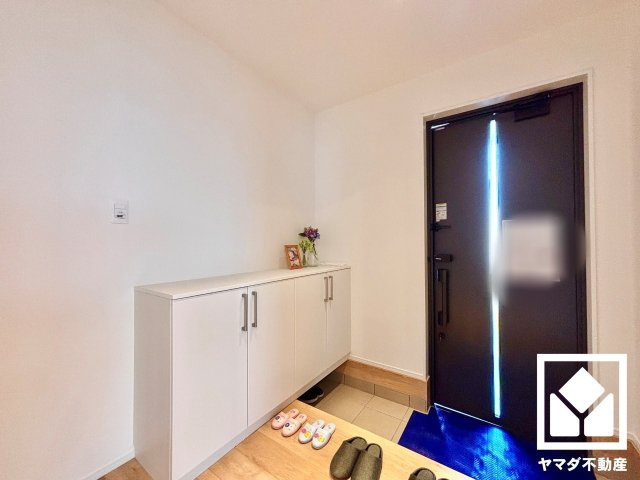 大津市大平１丁目　56号地の玄関