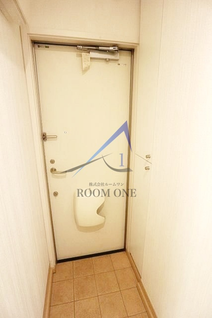 ル・プティ・ニ弦巻の玄関|玄関です。