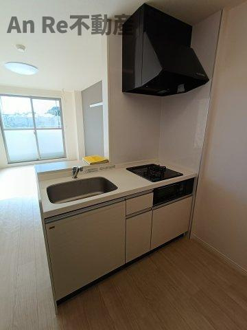 川口市大字安行西立野の賃貸マンションのキッチン