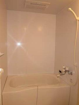 シャーメゾンブローディアの浴室|バス