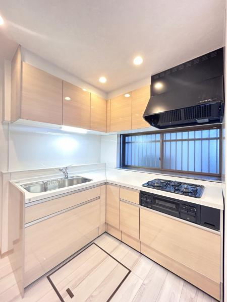 宇都宮市春日町　３ＬＤＫ　中古住宅のキッチン