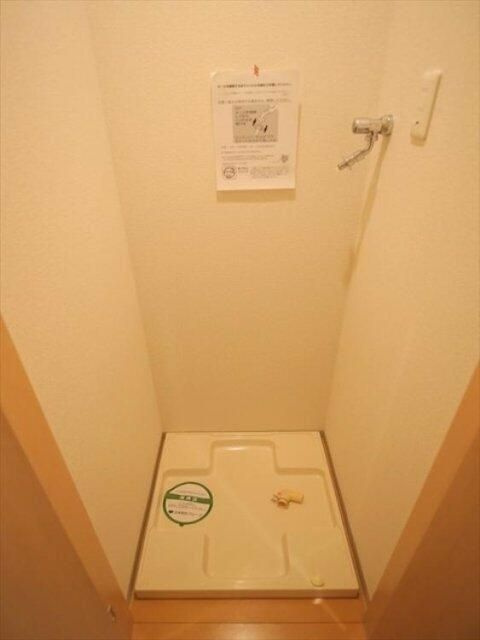 スパシエ　リーヴァ浅草の設備|室内洗濯置場