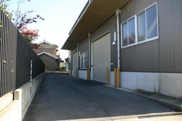 針崎一丁目 貸倉庫のバルコニー