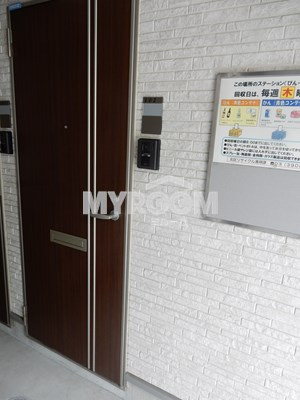 スフレＳの玄関|玄関ドア☆