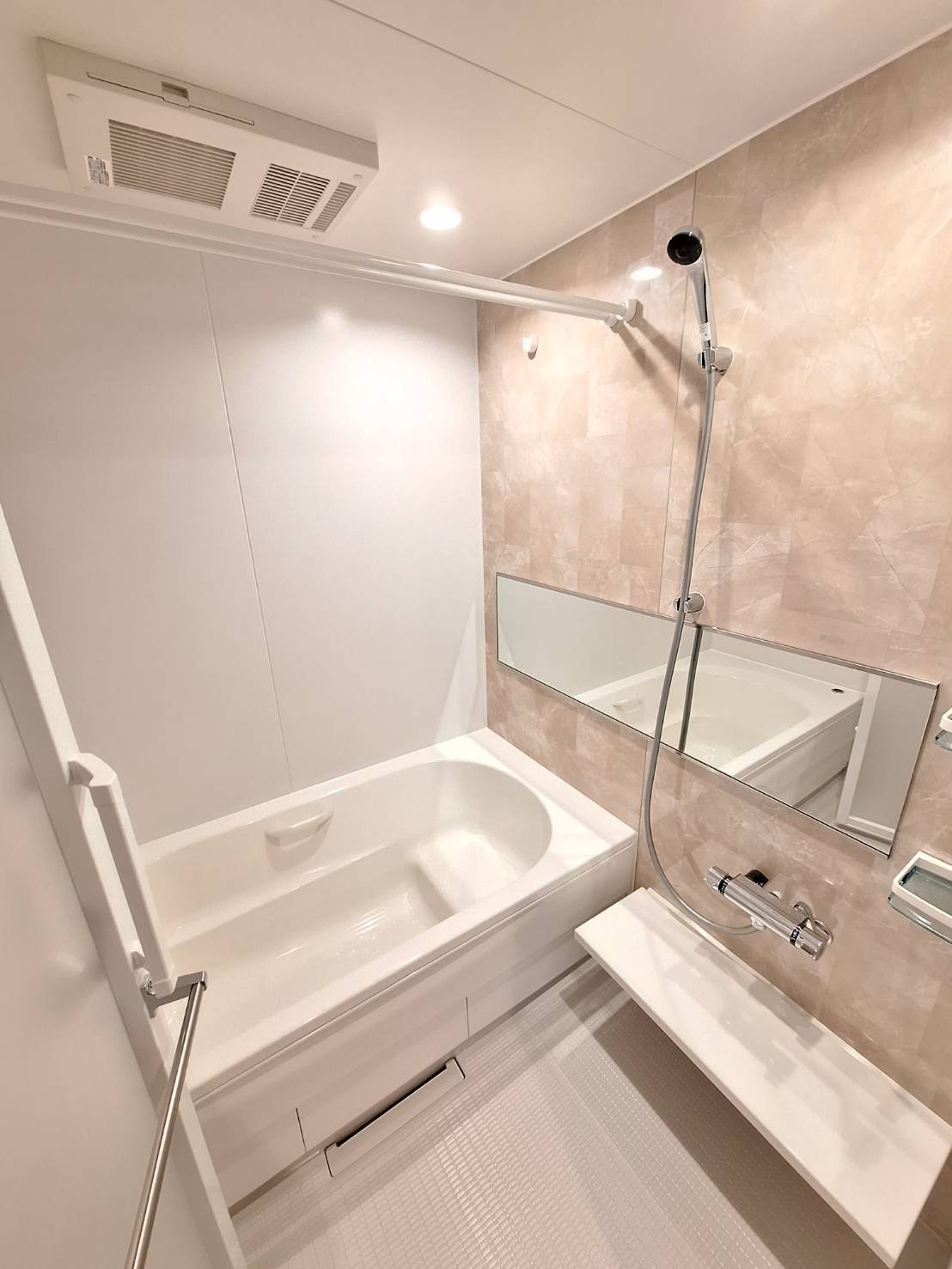 玉川野毛パークサイドハウスAの洗面所