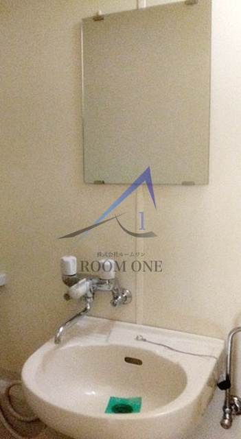 ジュネス山王の洗面所|洗面台です。