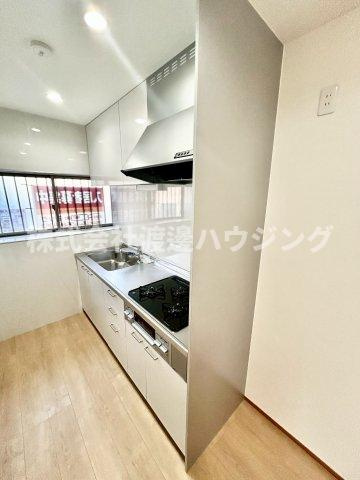 東中浜2丁目テラスハウスのキッチン