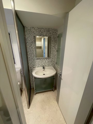 皐綾館の独立洗面台