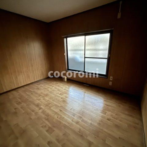 北岸和田戸建の洋室